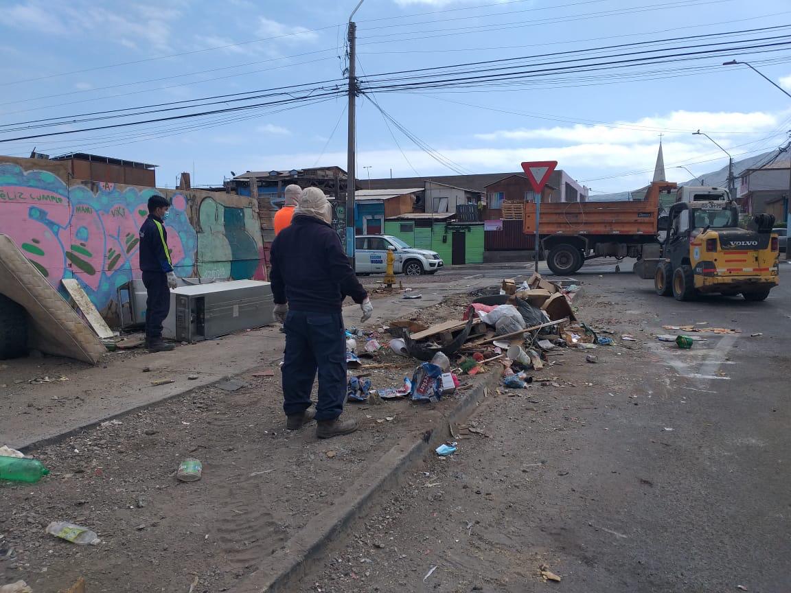Municipalidad de Iquique requiere trabajadores para reforzar labores de aseo y ornato en fase de Preparación