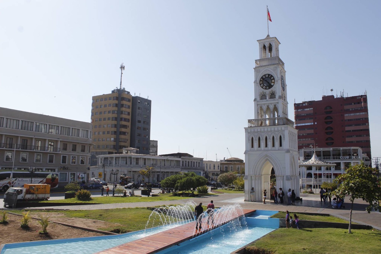 Municipalidad de Iquique avanza en proyecto de restauración de la torre del reloj de Plaza Prat