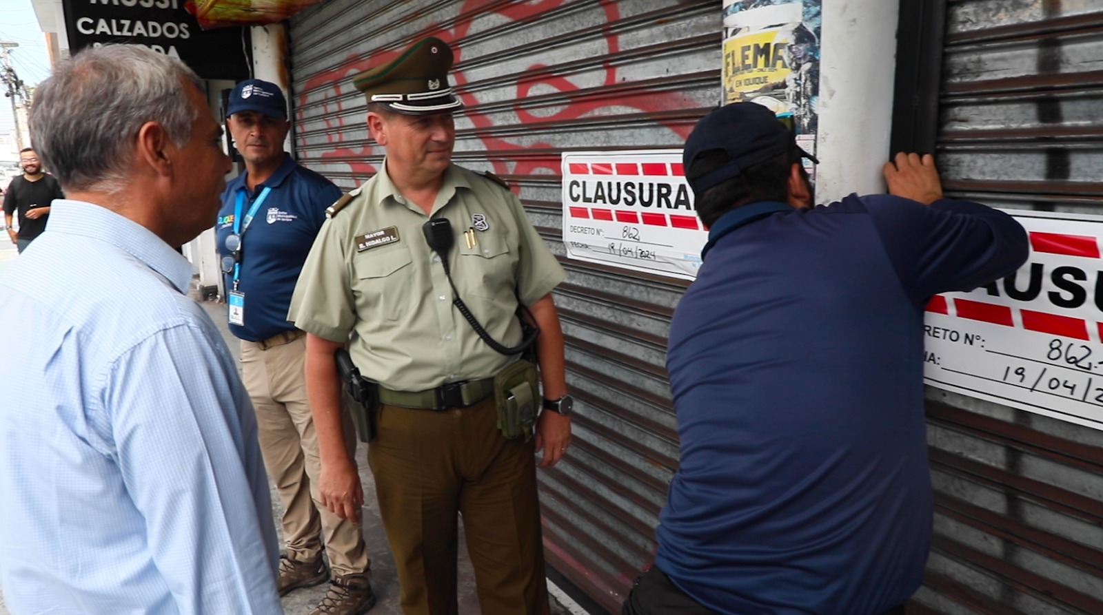 Municipalidad de Iquique clausura locales de máquinas de juegos de azar