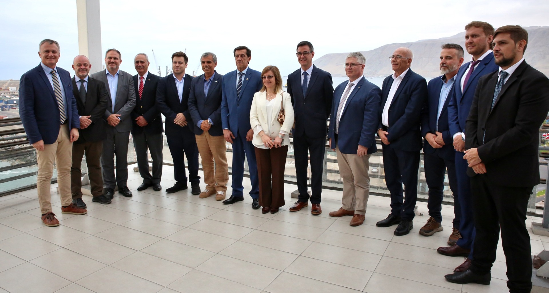 Gobernador de Jujuy encabeza delegación empresarial que visita al Municipio de Iquique