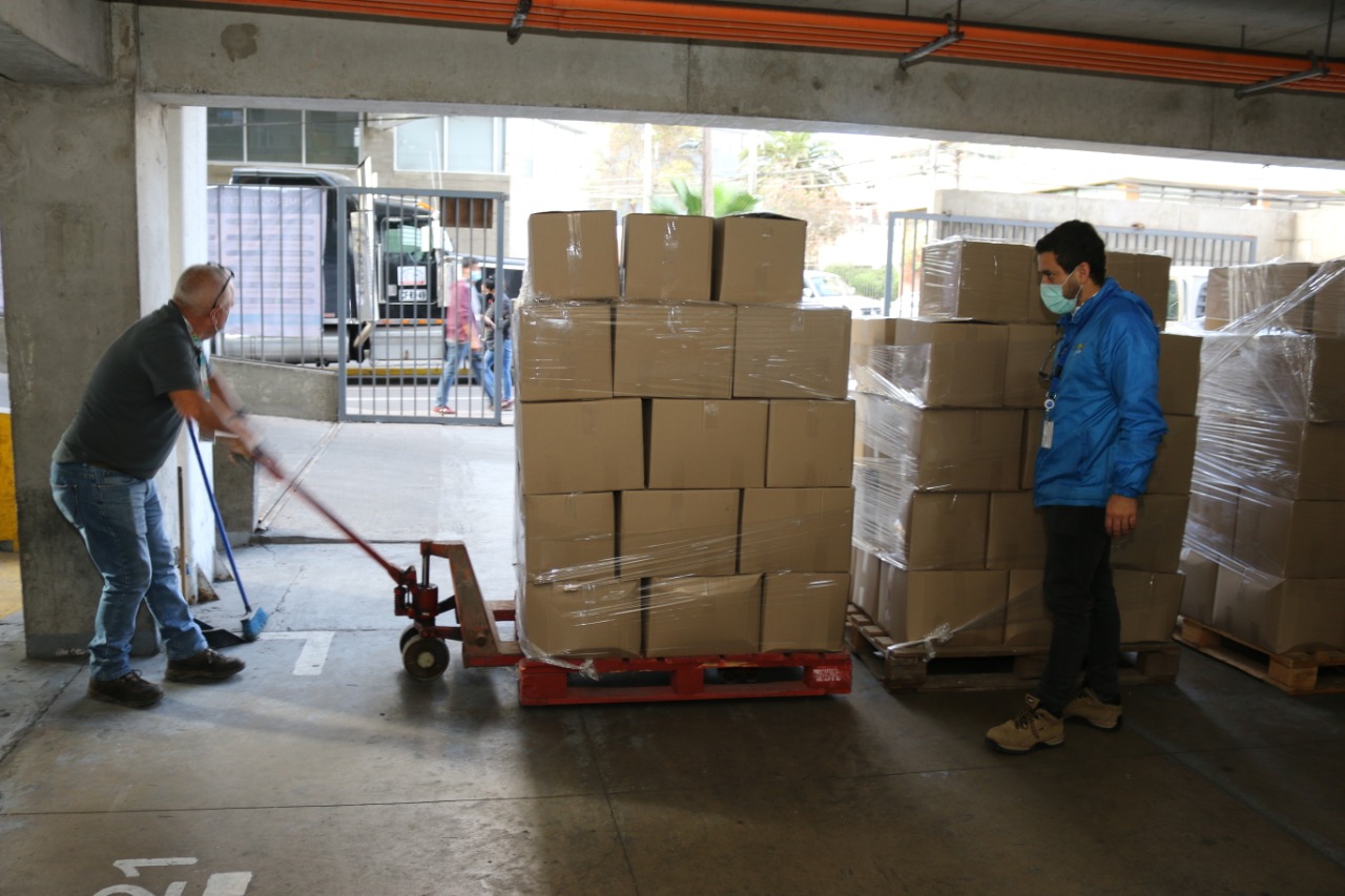 Compra cajas mercadería