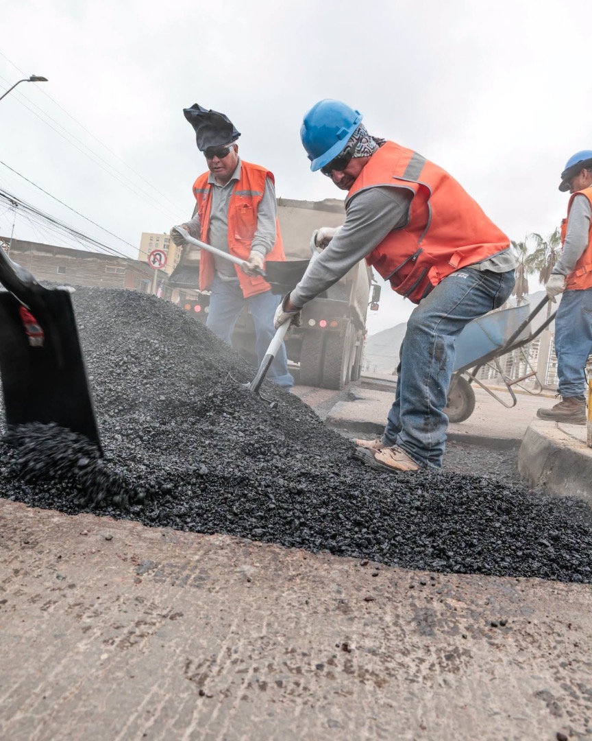 Municipalidad de Iquique avanza con Plan de Bacheo
